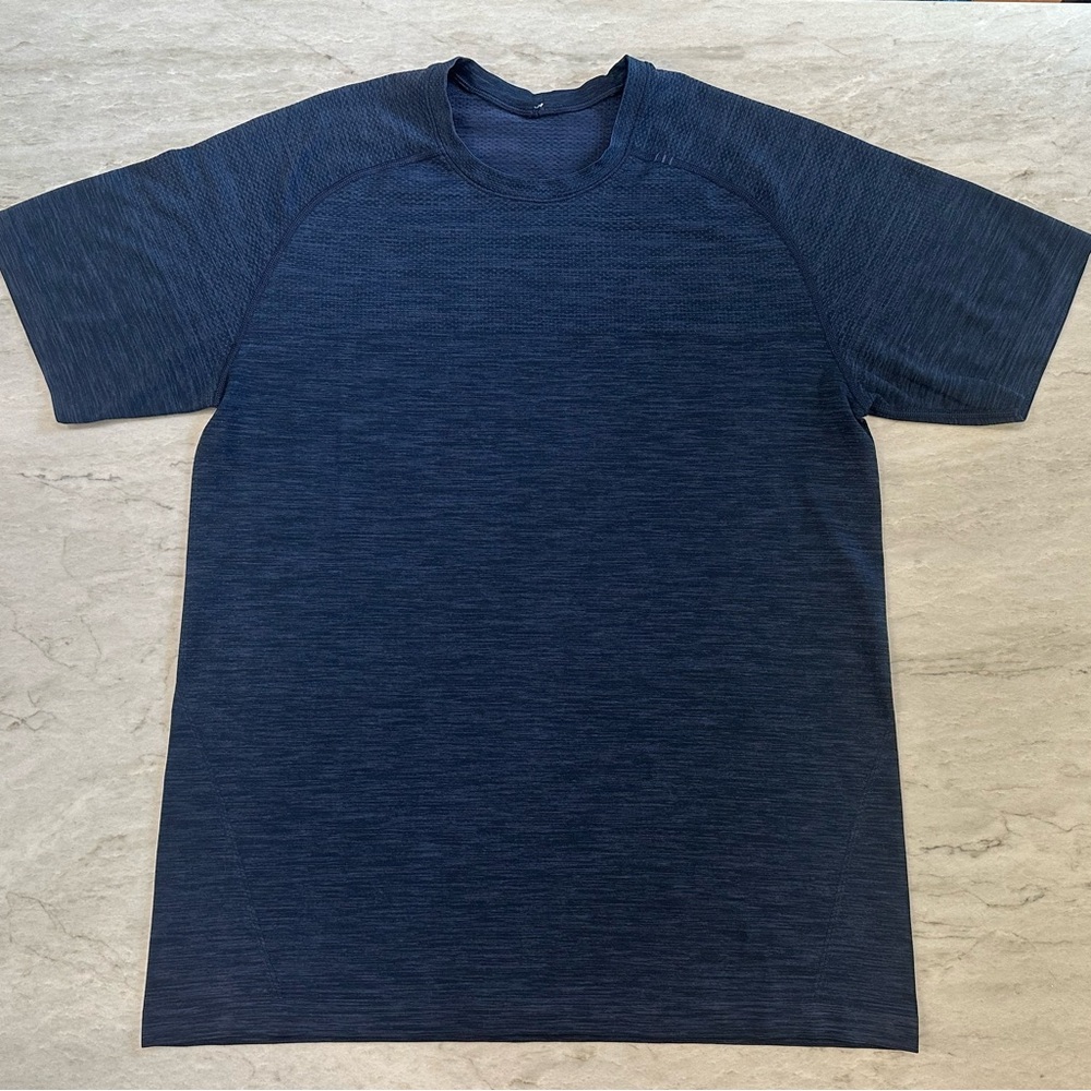 Lululemon Metal Vent Tech Short-Sleeve Shirt